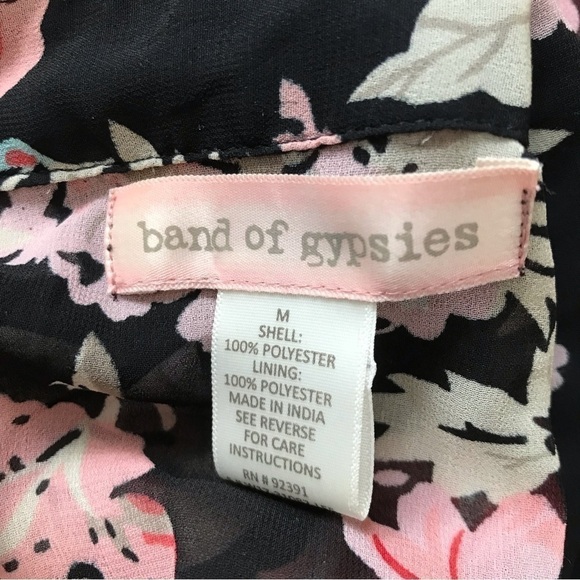 Bog Band of Gypsies floral short sleeved summer dress. Size medium. - Picture 10 of 11